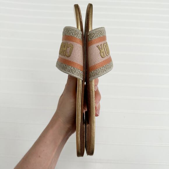 Christian Dior Dway 52K Platinum Gold Embroidered Logo Slide Mule Flat Sandal - Picture 7 of 8